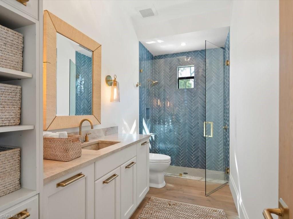 PINE RIDGE - Residential