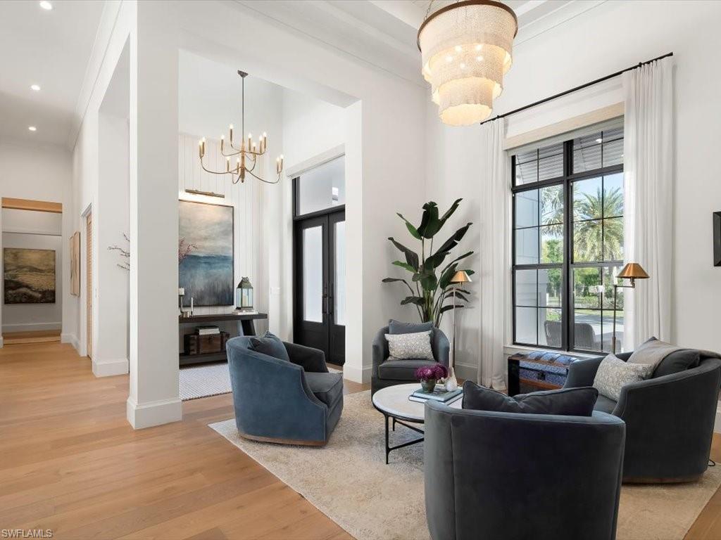 PINE RIDGE - Residential