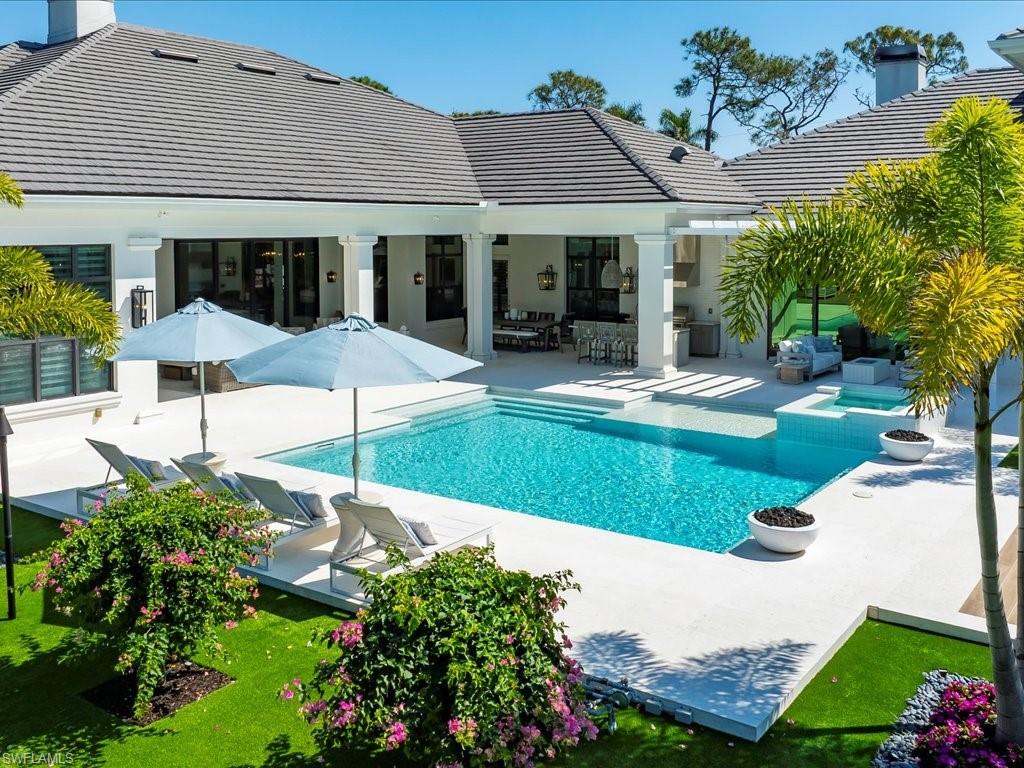 PINE RIDGE - Residential