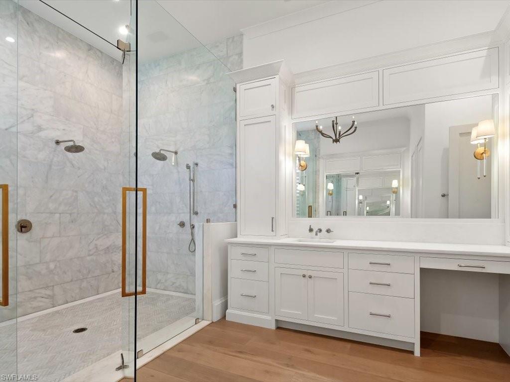 PINE RIDGE - Residential