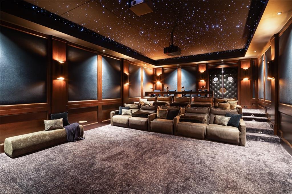 PINE RIDGE - Residential