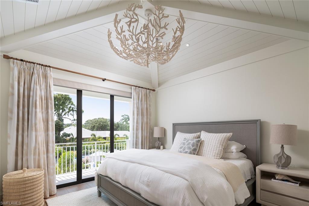 PINE RIDGE - Residential