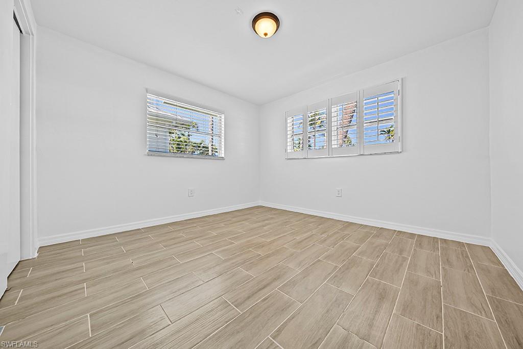 ROYAL HARBOR - Residential