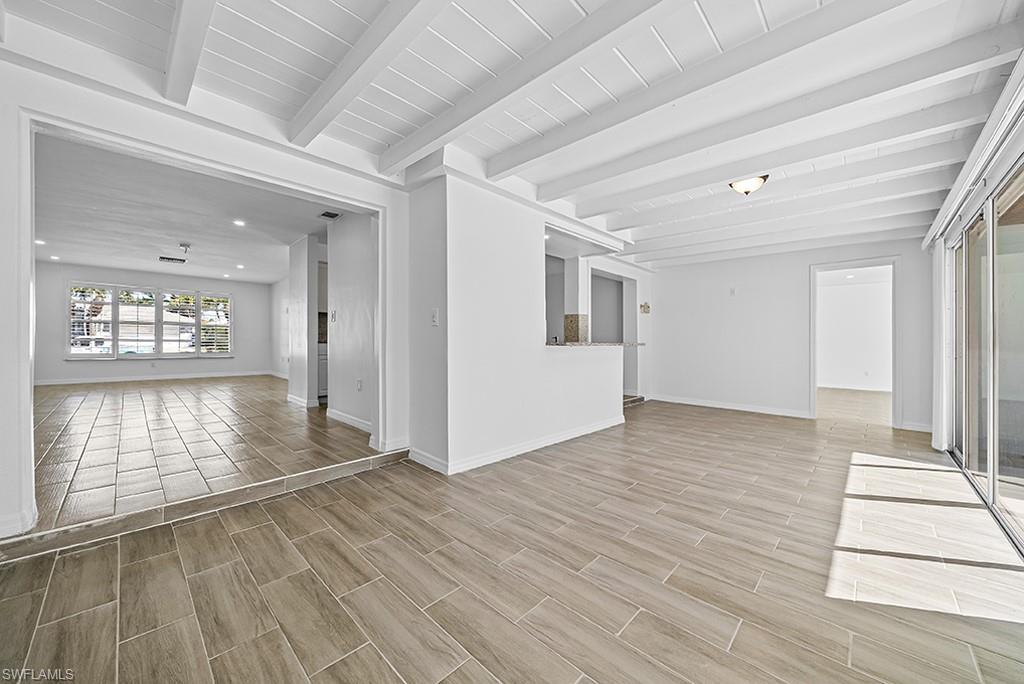 ROYAL HARBOR - Residential