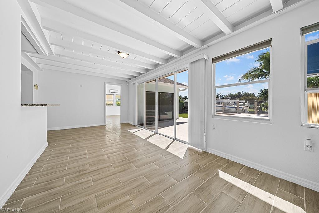 ROYAL HARBOR - Residential