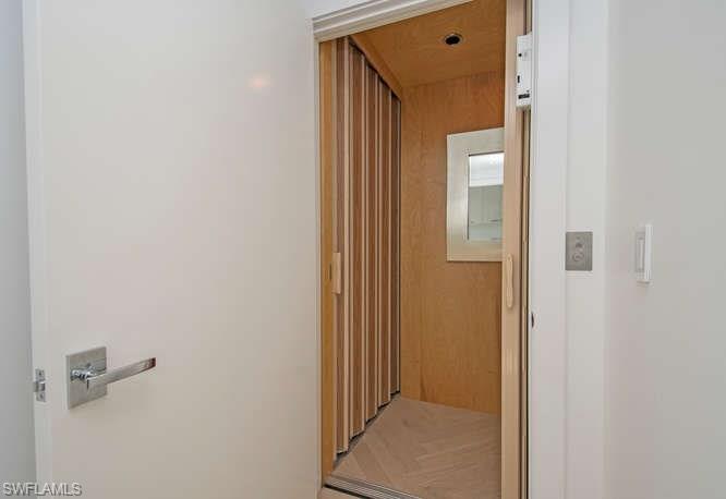 GOLF DRIVE ESTATES - Residential