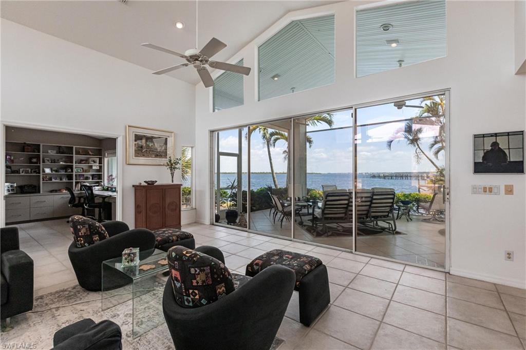 PORT CHARLOTTE - Residential