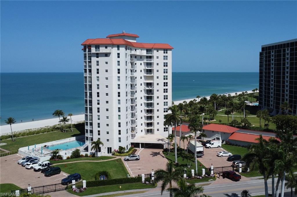 VANDERBILT SHORES - Residential