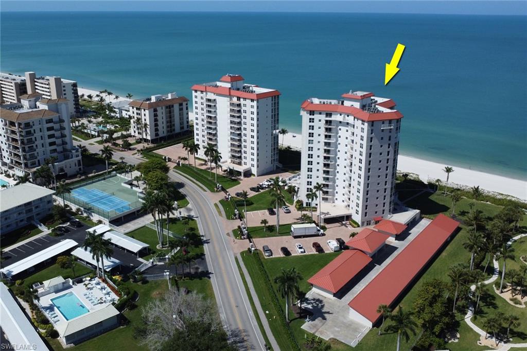 VANDERBILT SHORES - Residential