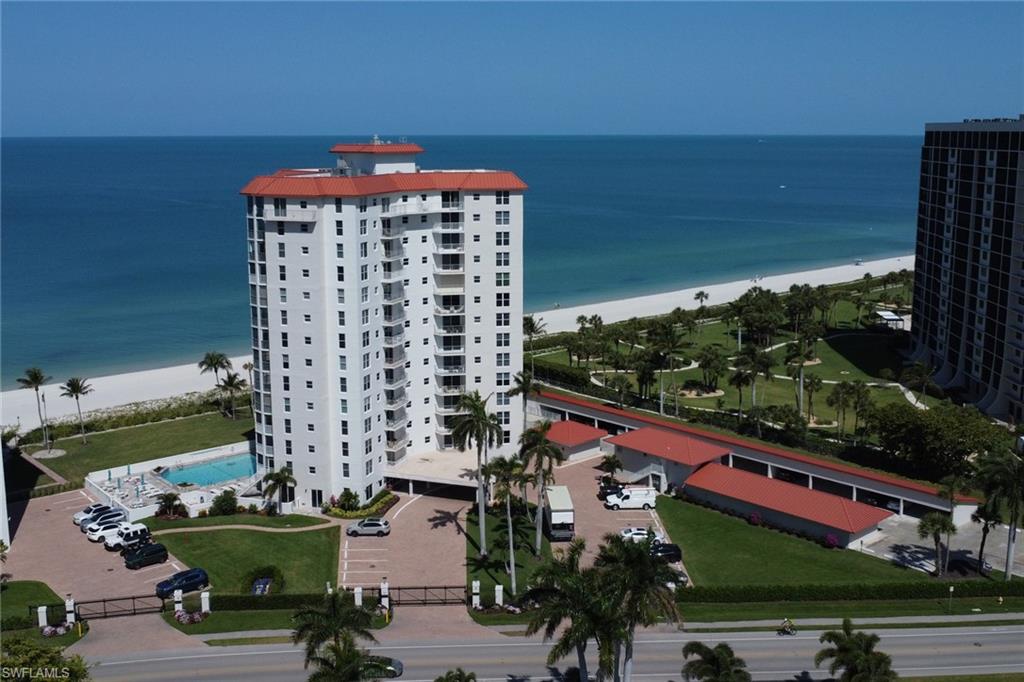 VANDERBILT SHORES - Residential