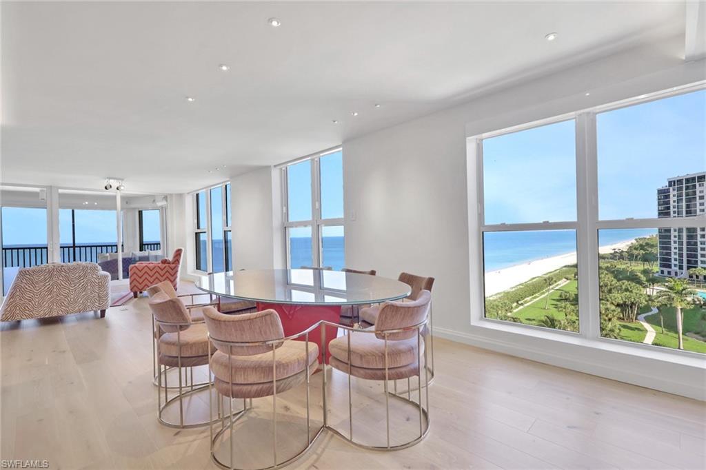 VANDERBILT SHORES - Residential