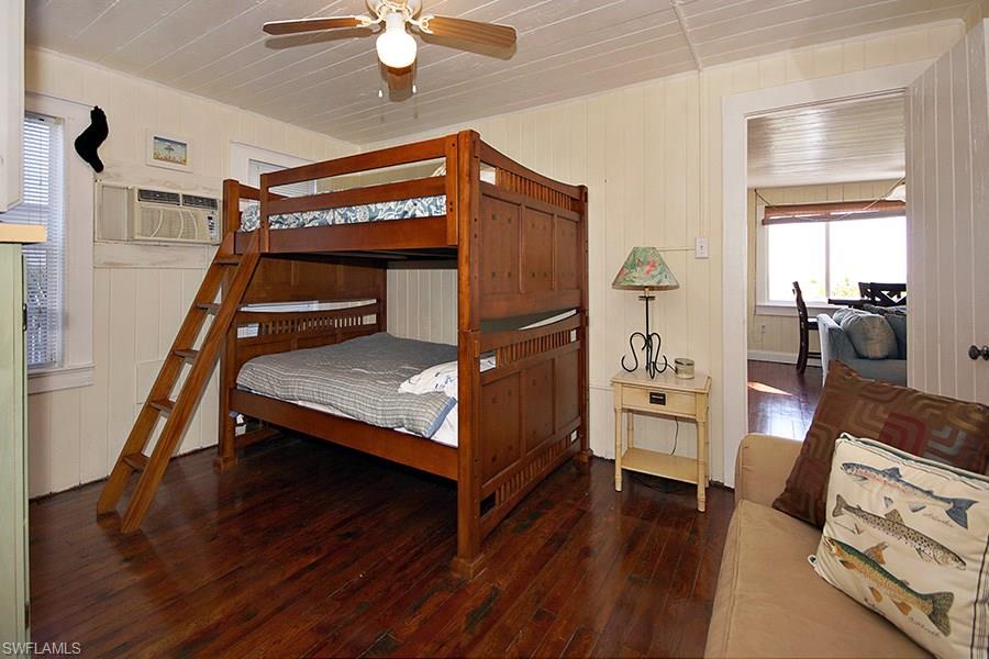 HILLS T.P. - Residential