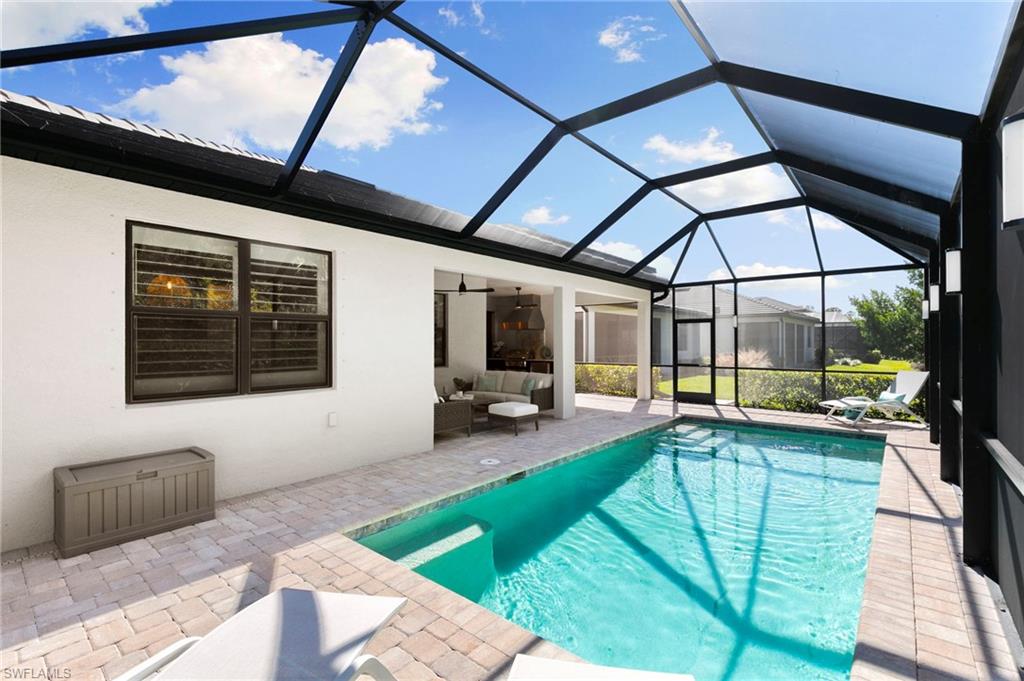 VENTANA POINTE - Residential