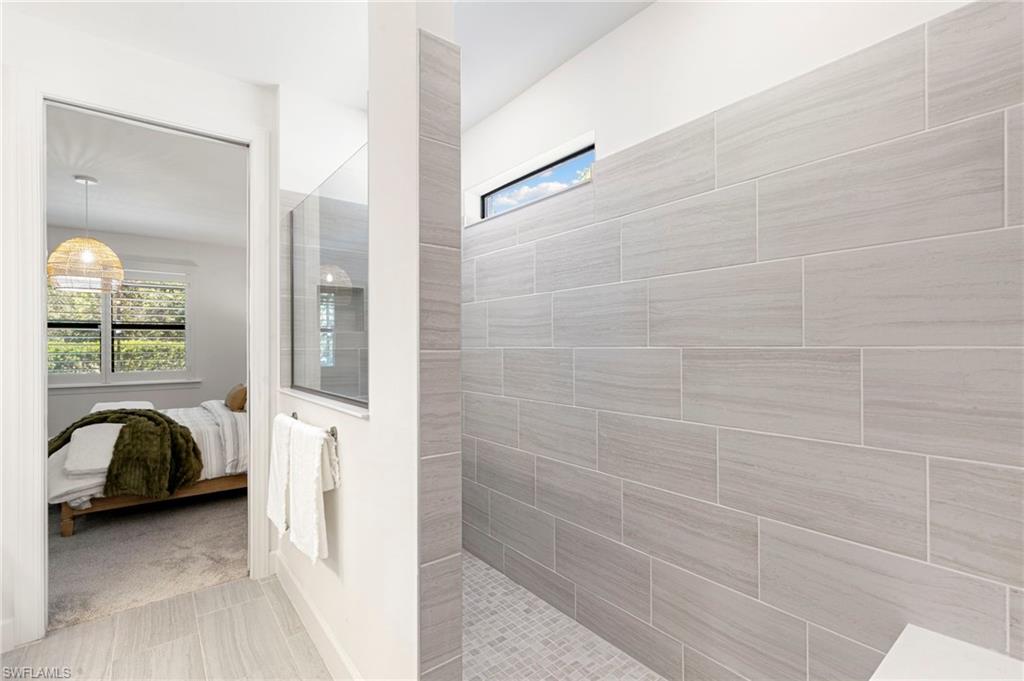 VENTANA POINTE - Residential