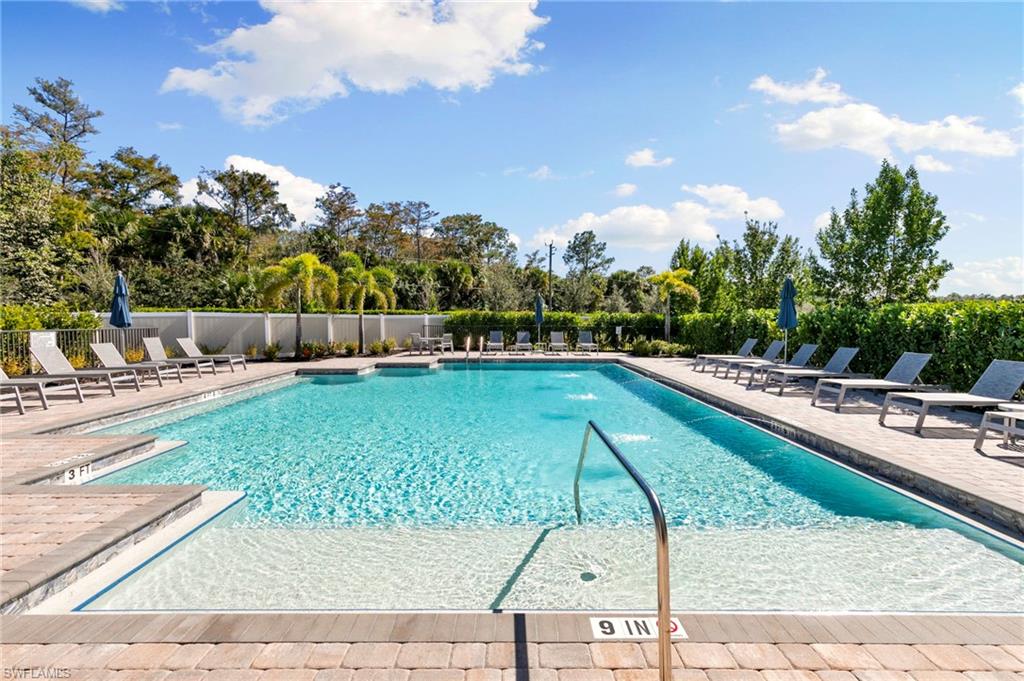 VENTANA POINTE - Residential