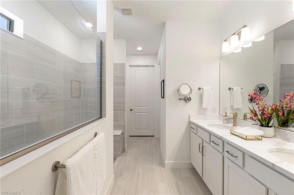 VENTANA POINTE - Residential