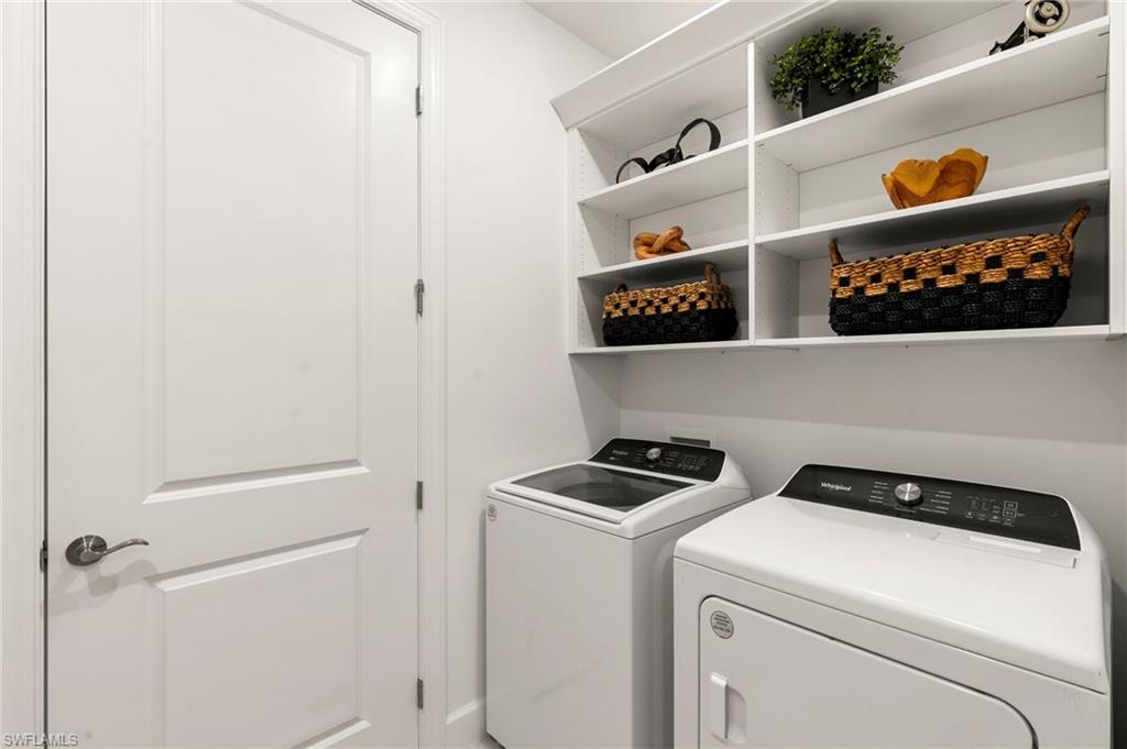 VENTANA POINTE - Residential