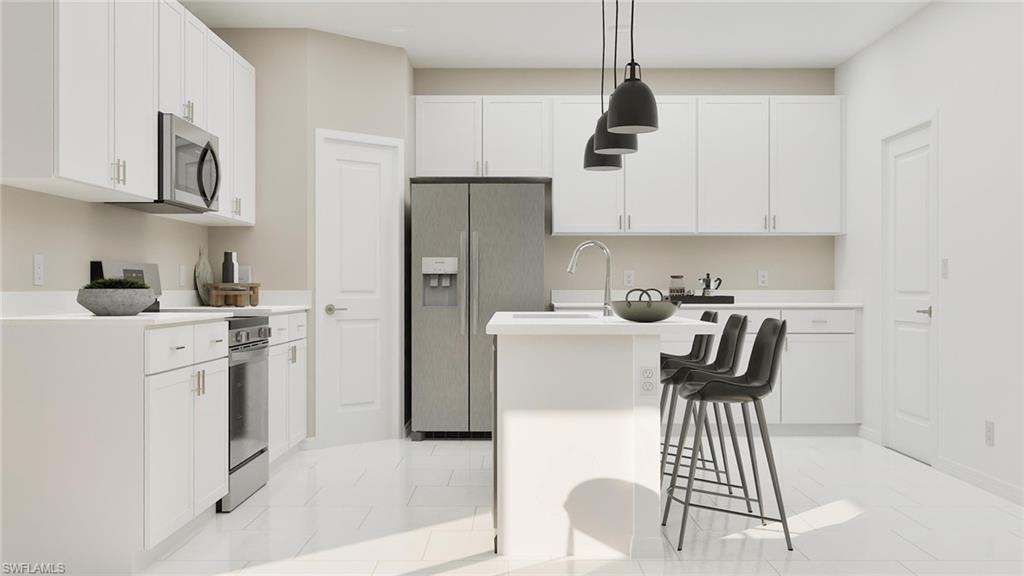 HAMPTON LAKES - Residential