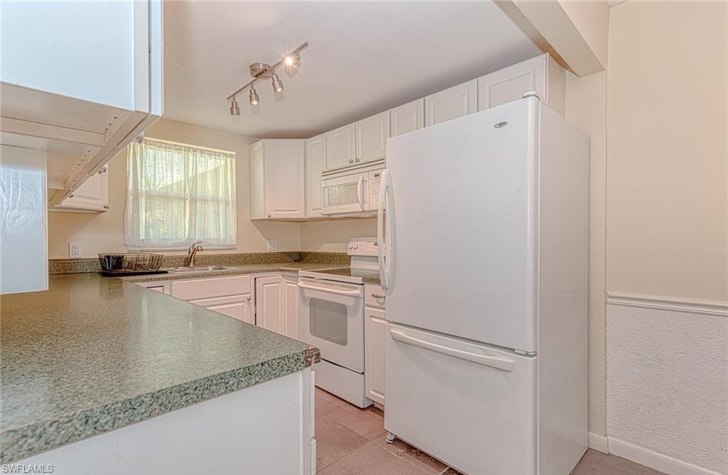 KORWIN - Residential Lease