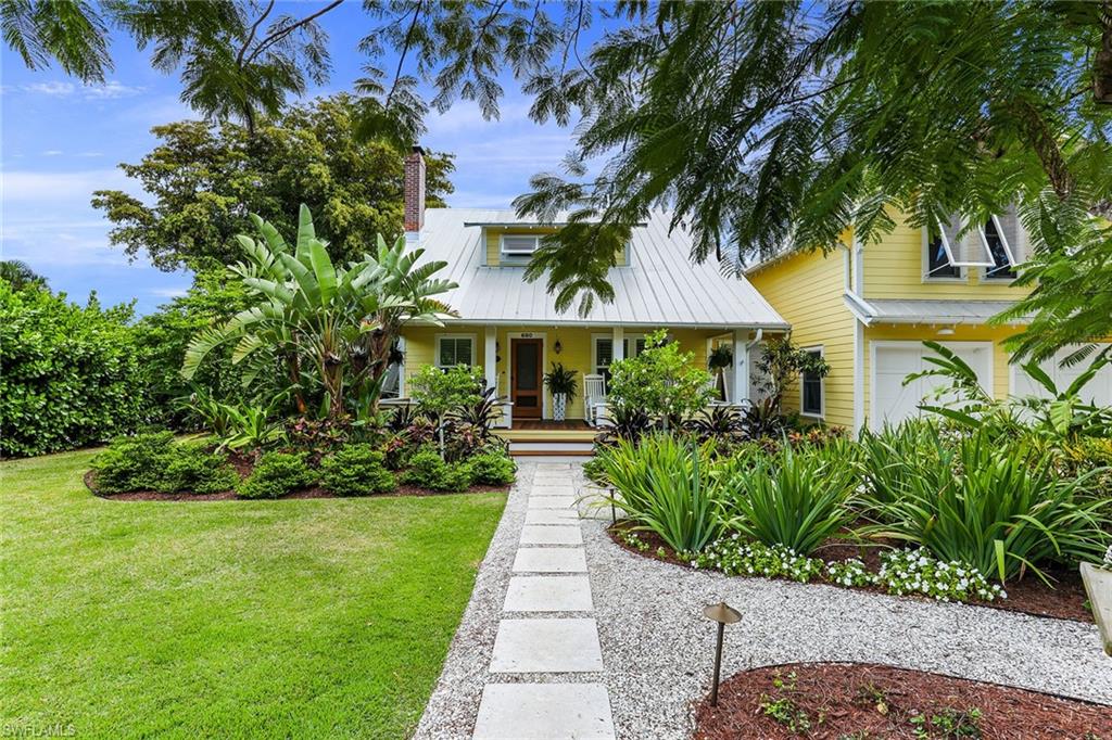 OLDE NAPLES - Residential