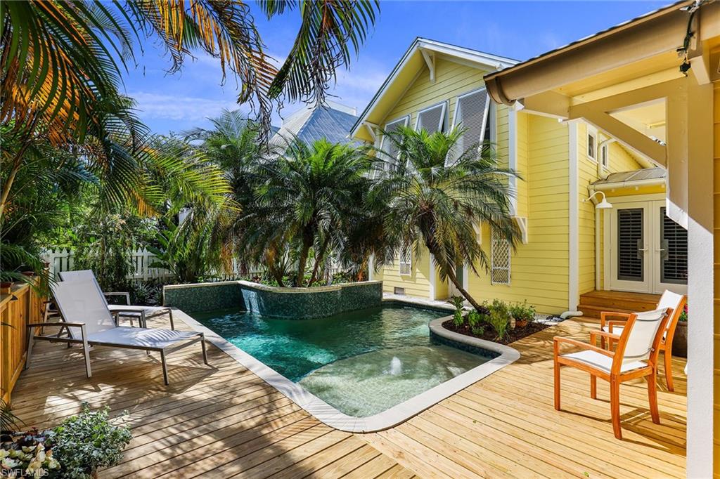 OLDE NAPLES - Residential