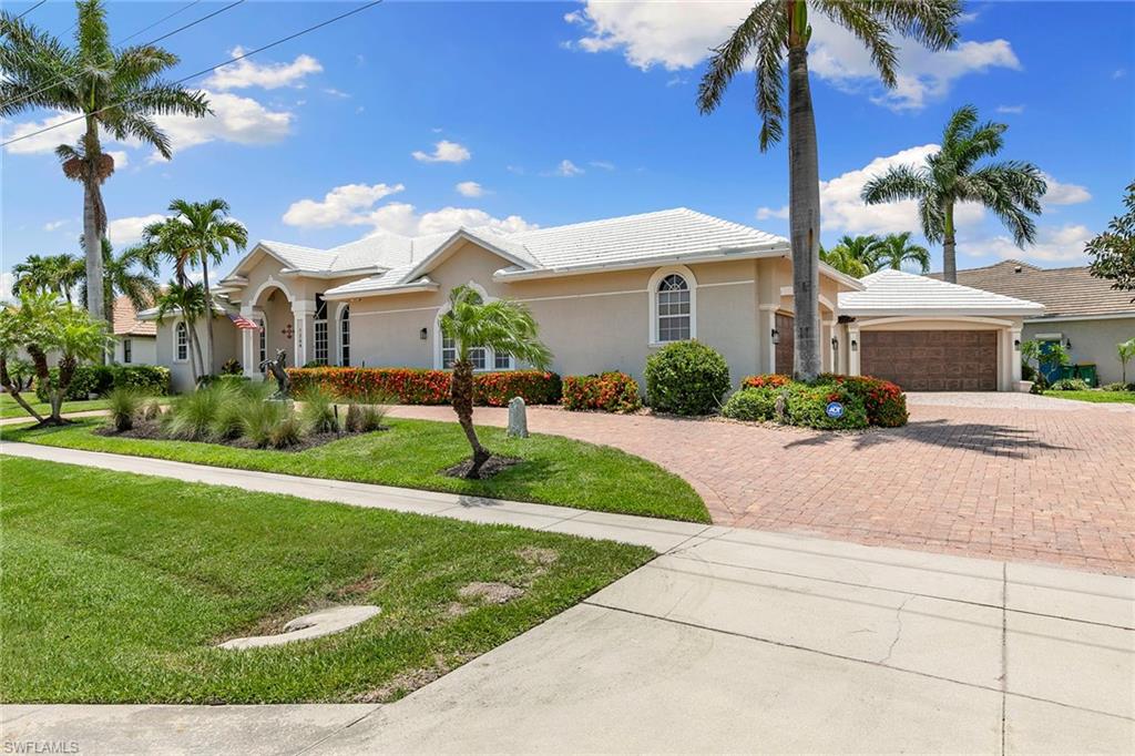 MARCO ISLAND - Residential