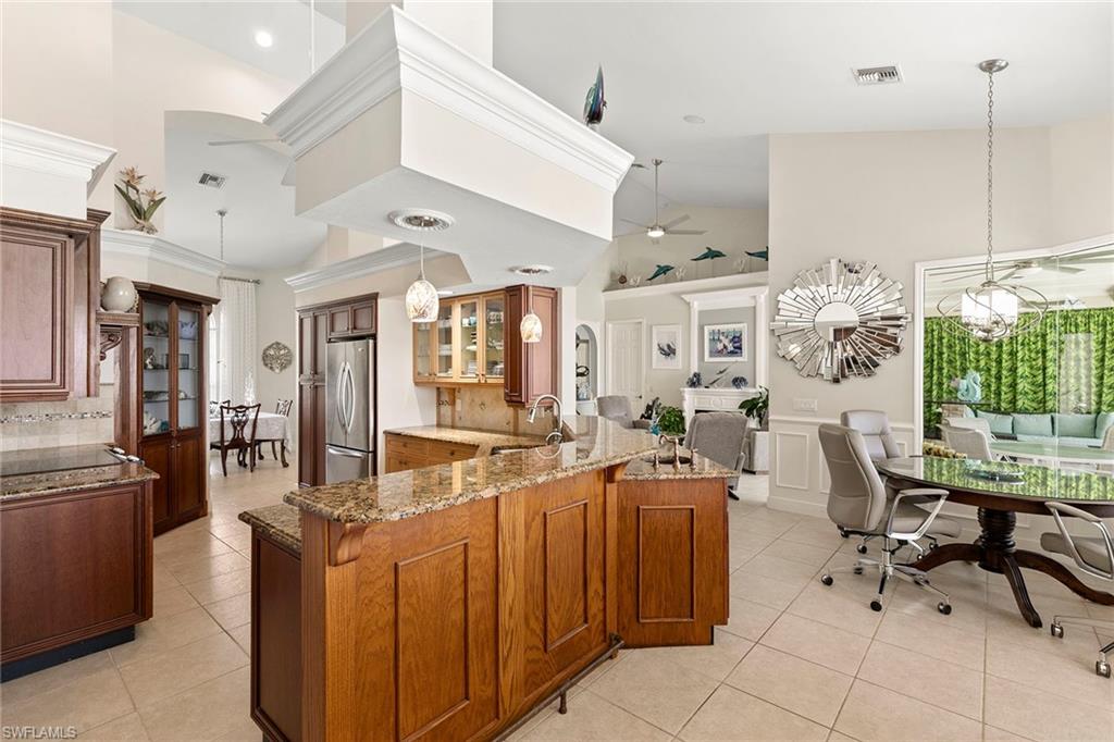 MARCO ISLAND - Residential