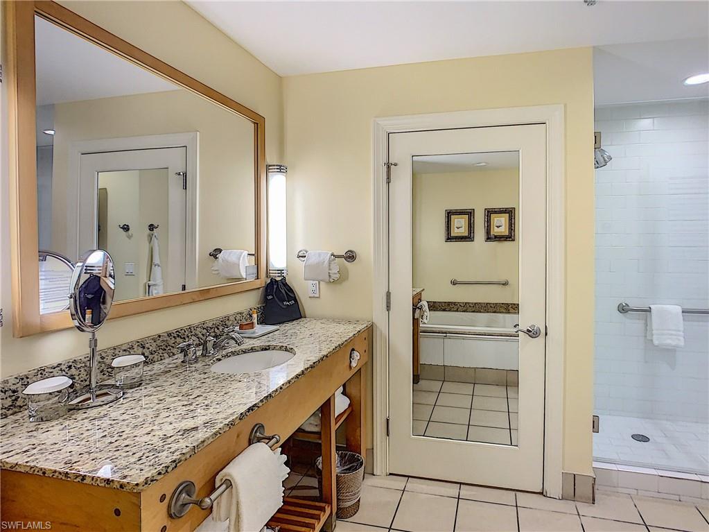 CAPTIVA VILLAS - Residential