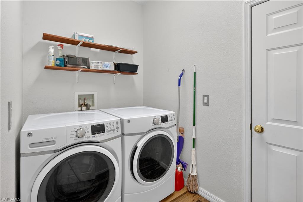 GLADIOLUS PRESERVE - Residential