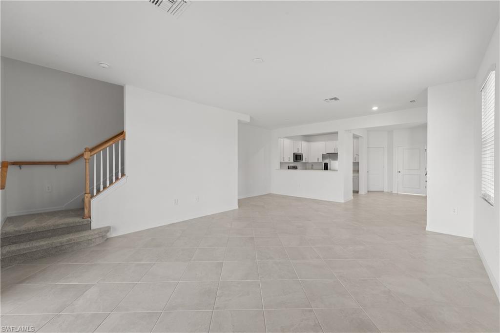 TUCKERS COVE - Residential