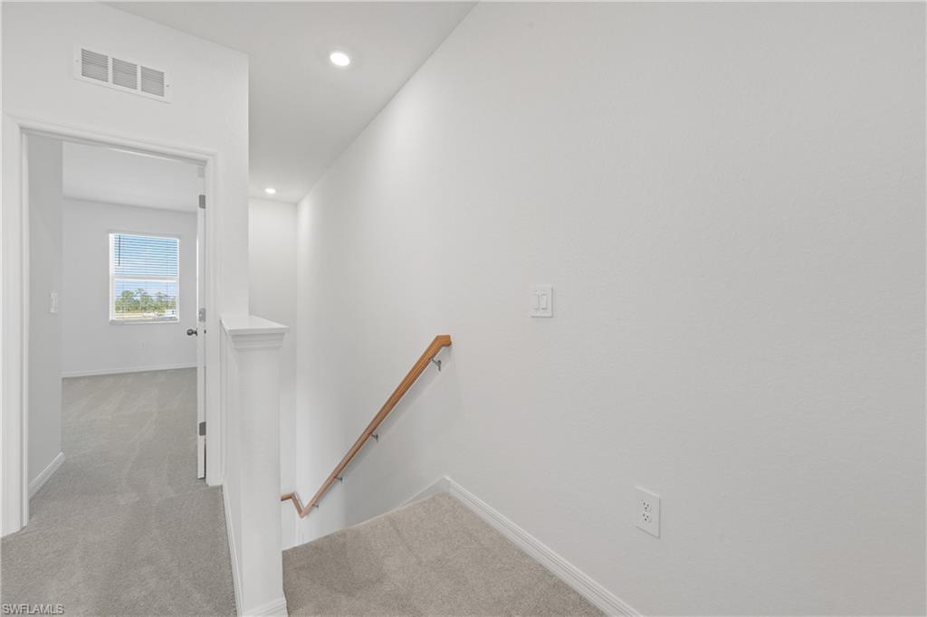 TUCKERS COVE - Residential