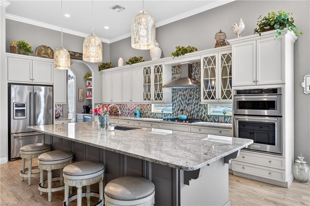 BONITA LAKES - Residential