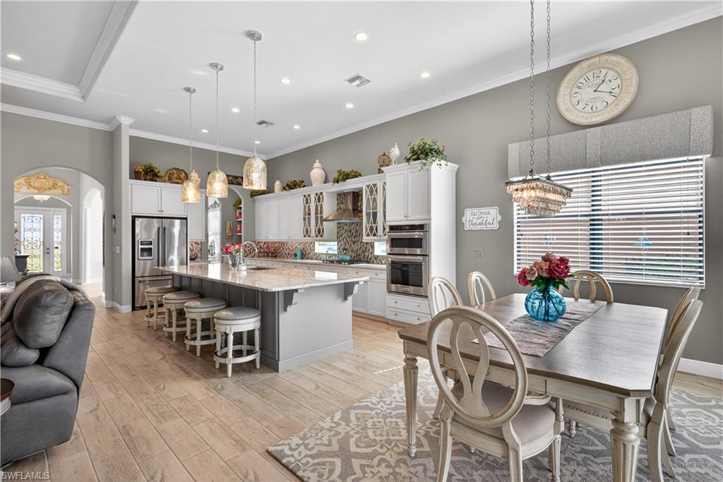 BONITA LAKES - Residential