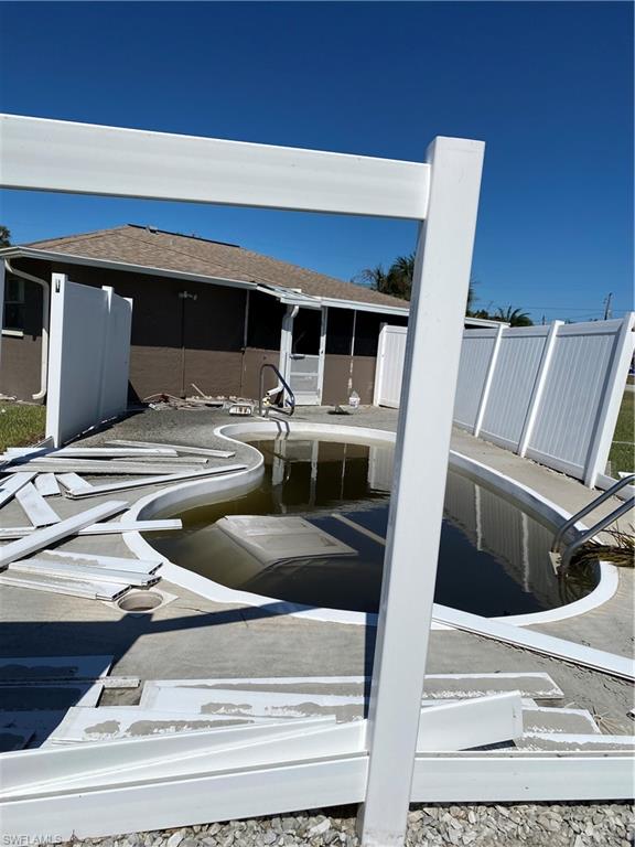 TIP TOP TERRACE - Residential