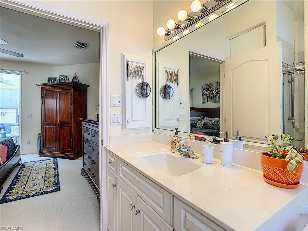 NAPLES PARK - Residential