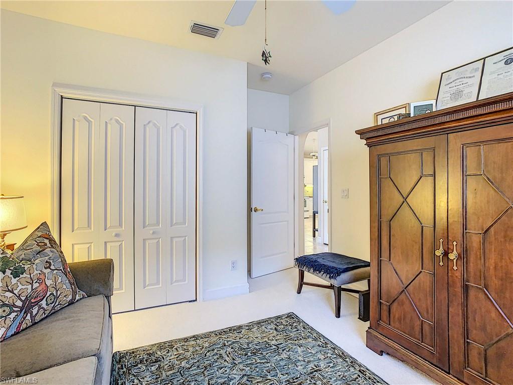 NAPLES PARK - Residential