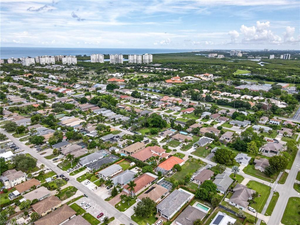 NAPLES PARK - Residential