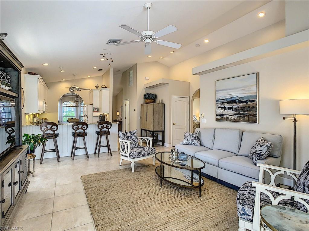 NAPLES PARK - Residential