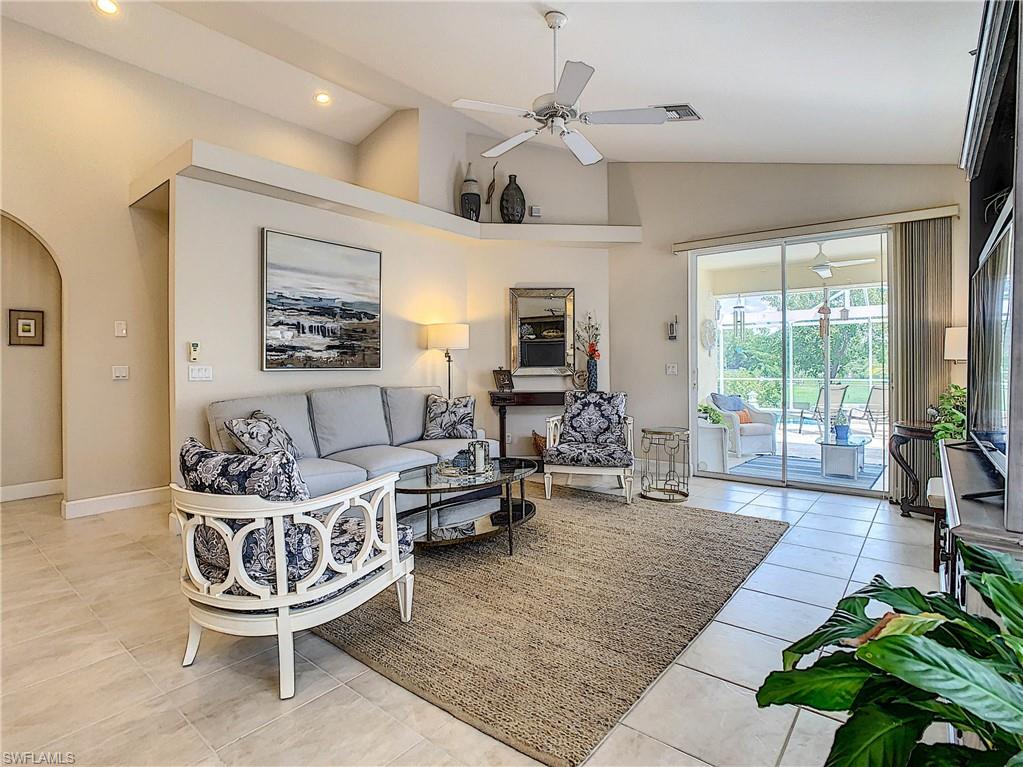 NAPLES PARK - Residential