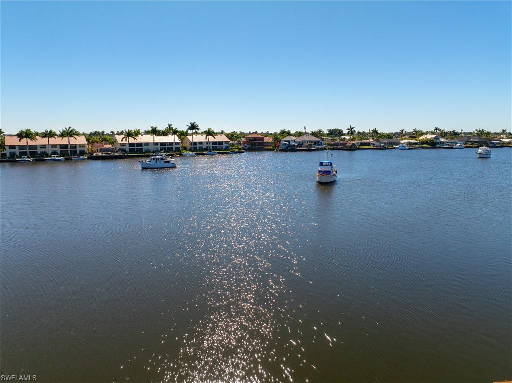 SUNSET TOWERS CONDO - Residential