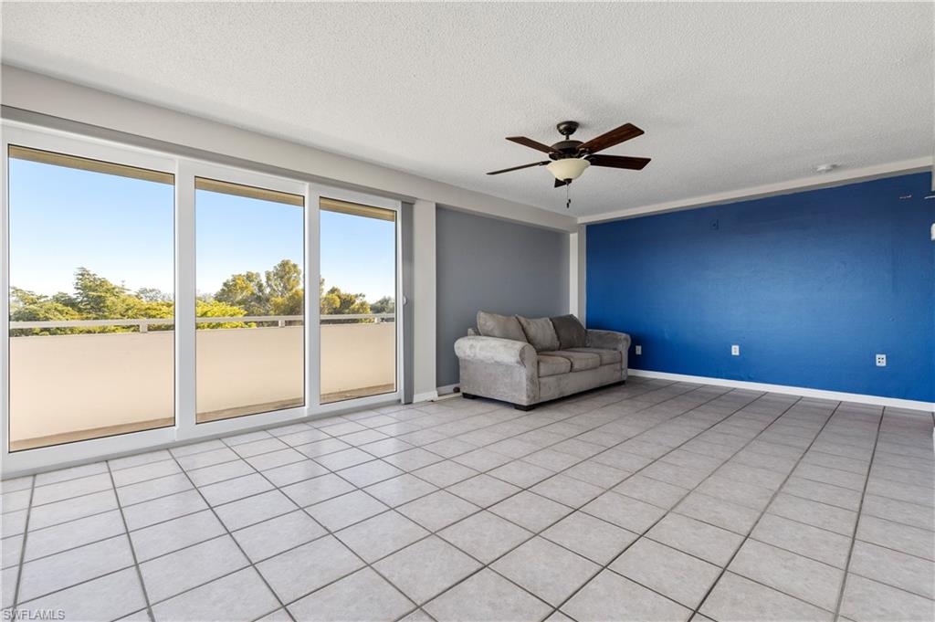 SUNSET TOWERS CONDO - Residential