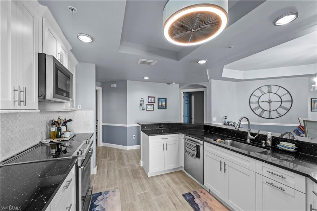 ST. TROPEZ - Residential