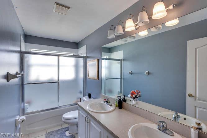 STONEYBROOK - Residential