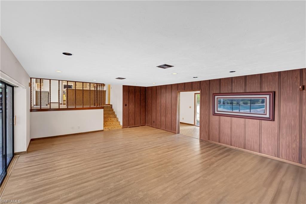 BRYNWOOD - Residential