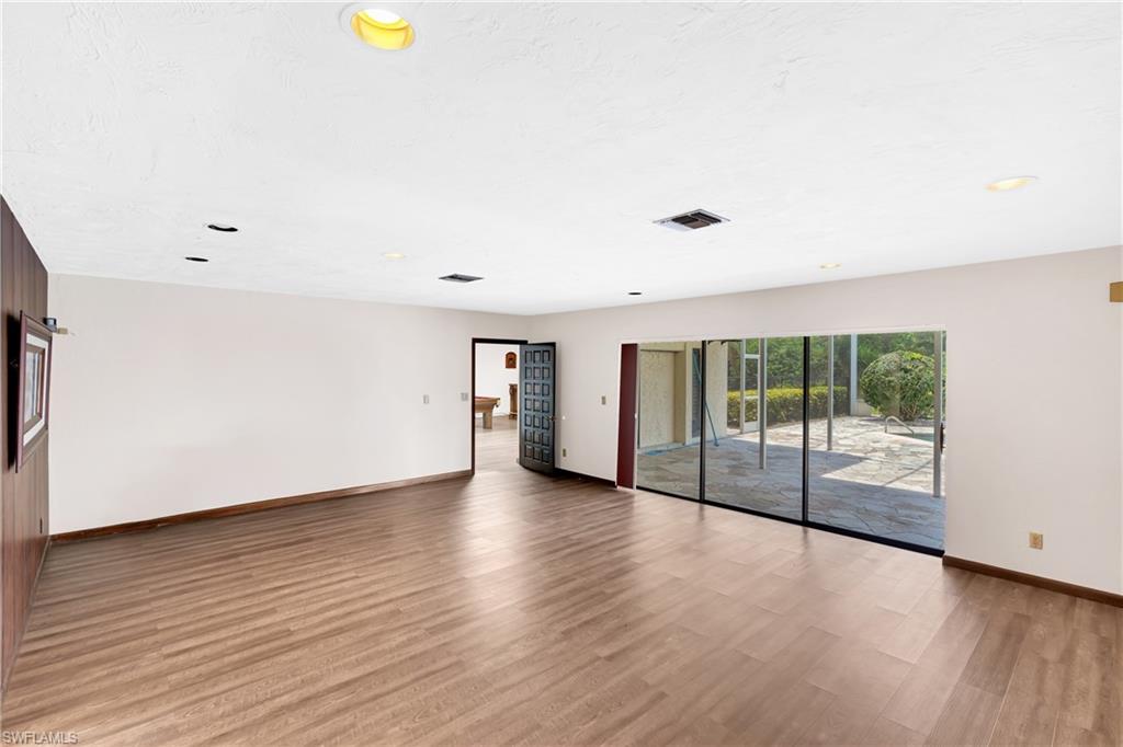 BRYNWOOD - Residential