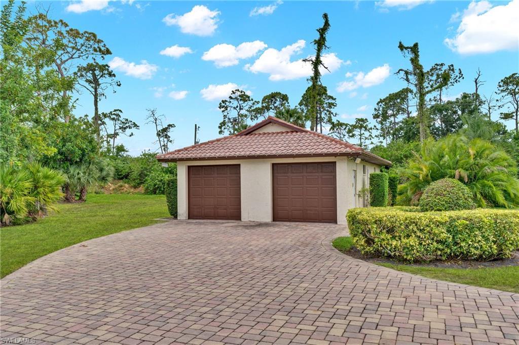 BRYNWOOD - Residential