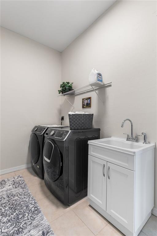 CROSS CREEK ESTATES - Residential