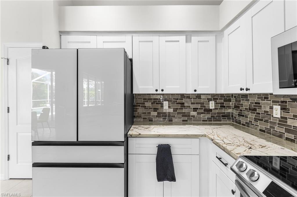 CROSS CREEK ESTATES - Residential