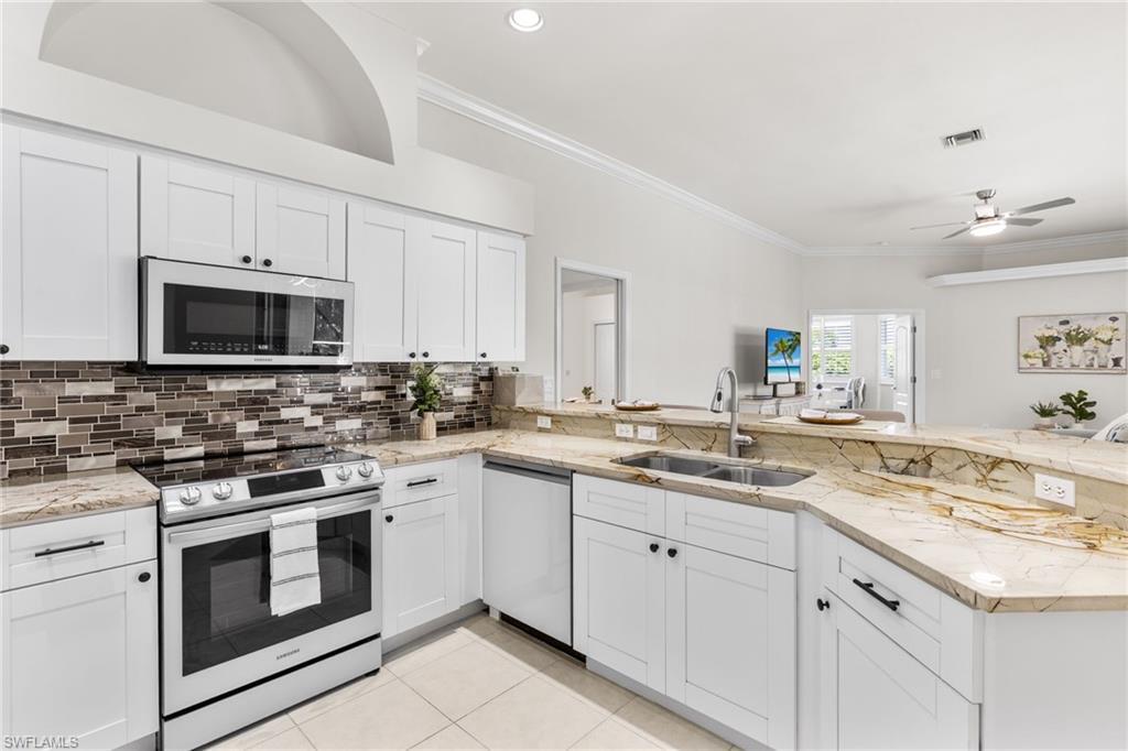 CROSS CREEK ESTATES - Residential