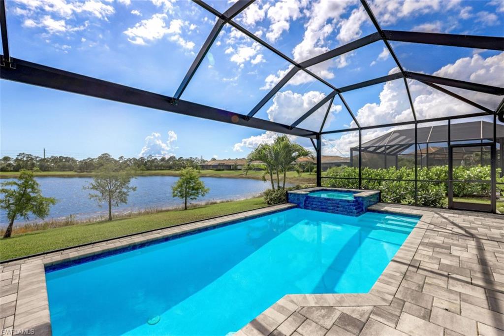 ESTERO POINTE - Residential